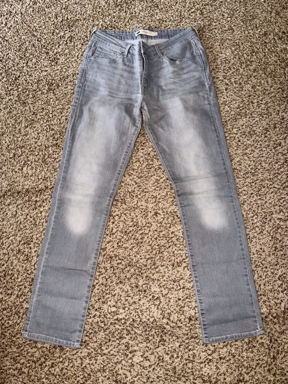 Levi's Women's Straight Leg Light Gray Faded Jeans